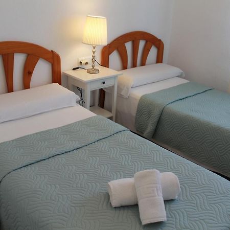 Appartamento Apartamento El Faro Leisure Port Estepona Esterno foto