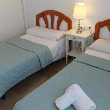 Appartamento Apartamento El Faro Leisure Port Estepona Esterno foto